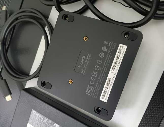 Докинг станция Belkin USB-C Dual Display, цвят: черно