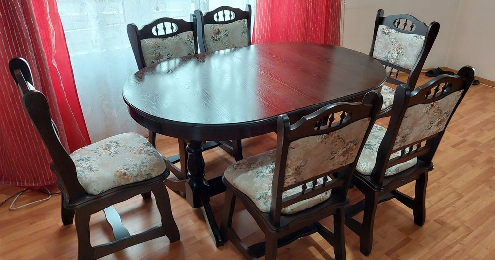Vand set rustic masa ovala extensibila cu 10  scaune