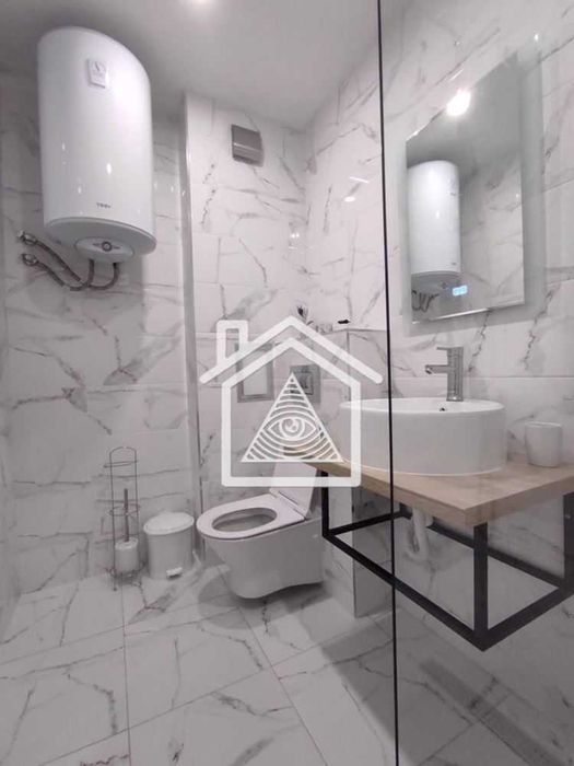 Дава се под наем Двустаен апартамент в Пловдив, Въстанически - 65 кв.м за 357 € - Снимка #3