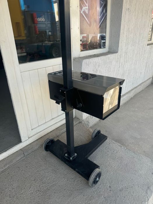 Аппарат для регулировки фар