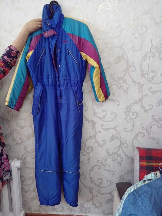 продам комбенизон лыжный
