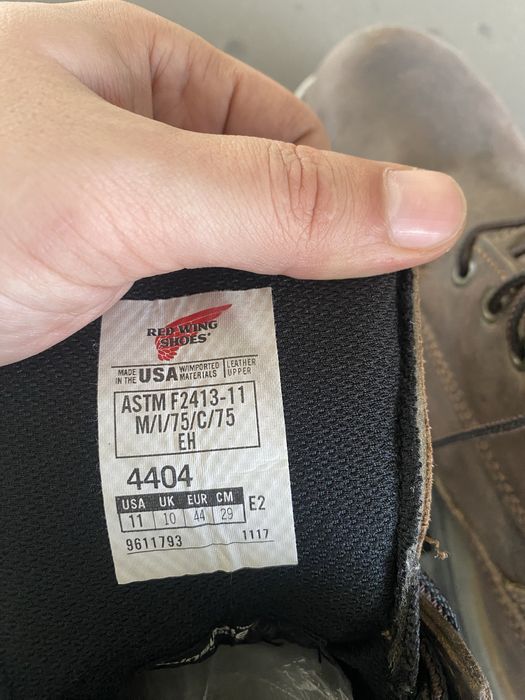 Продам спецобувь RedWing