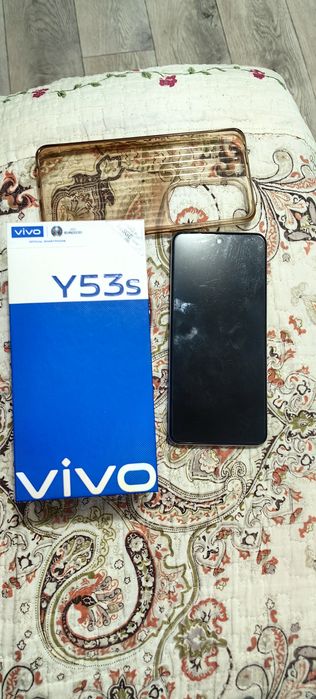 Продаю телефон Vivo 53 s