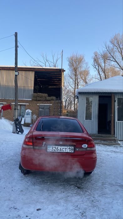 Mazda Cronos срочно срочно!!!
