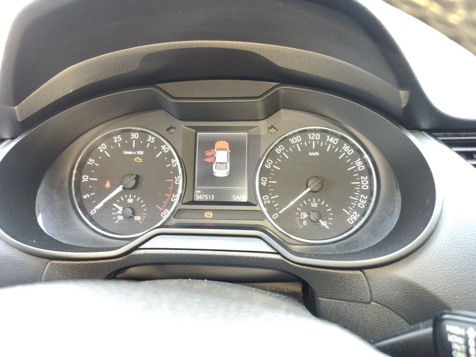 SKODA Octavia 2015 — imagine 4