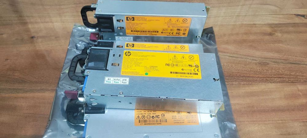 Продавам работещи сървърни захранвания HP 750W