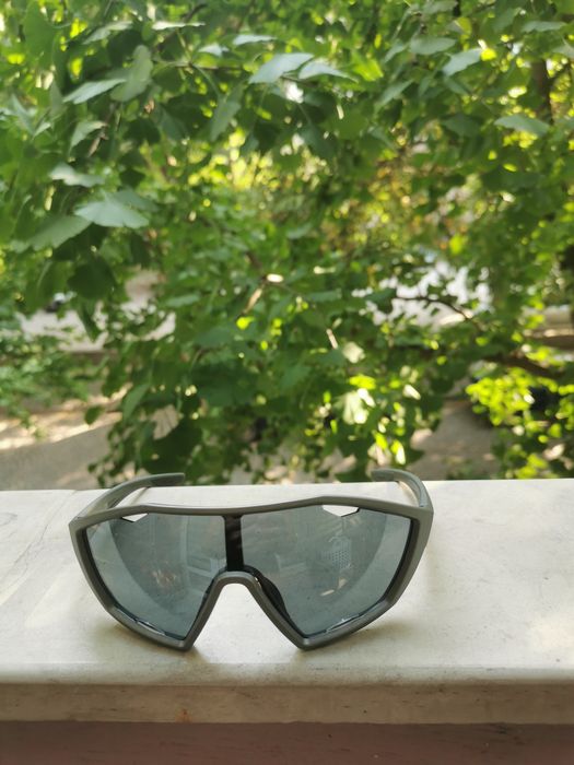 100%Оригинални слънчеви очила Prada Linea Rossa PS10US  (прада) SPS10