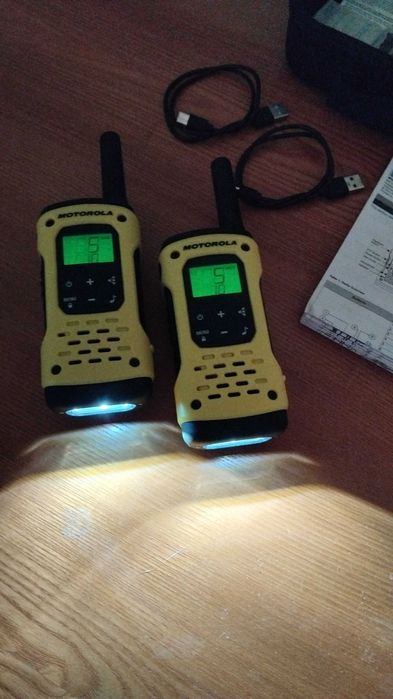 Motorola T92 H2O set - Statie radio PMR