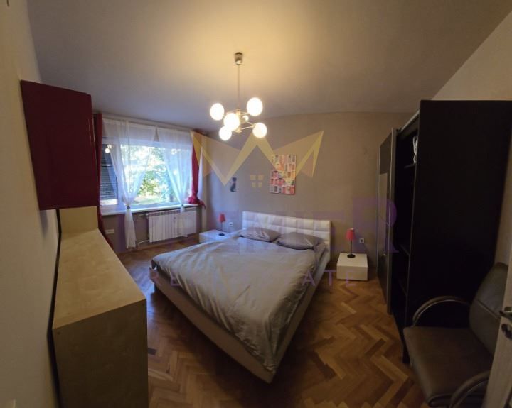 Продава се Тристаен апартамент в София, Гео Милев - 74 кв.м за 3784 €/кв.м - Снимка #1
