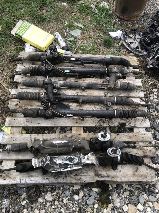 Кормилни хидравлични рейки