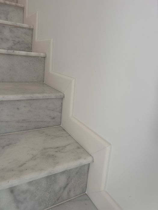 Montaj Parchet Constanța | Laminat, Stratificat, SPC/LVT | Plinte