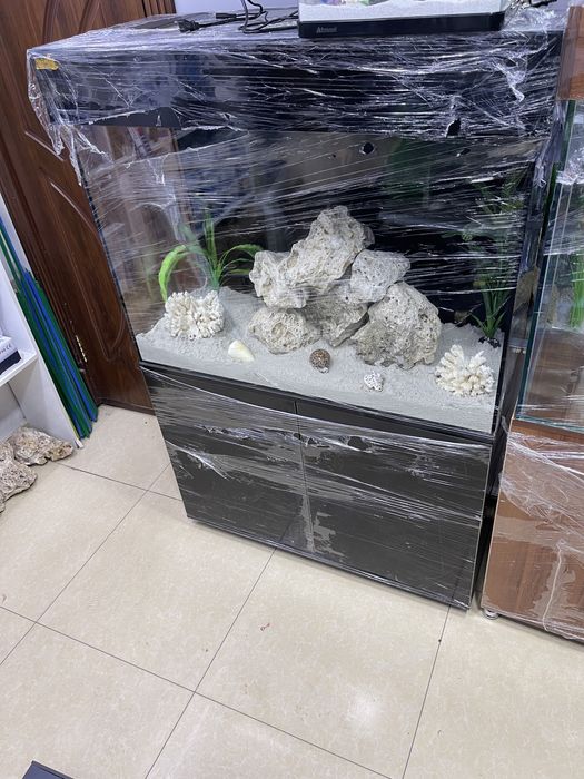 Akvarium New 280 litrga yaqin suv ketadi
