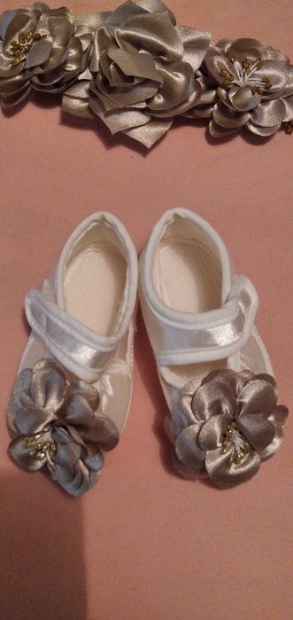 Бебешка рокличка и аксесоари