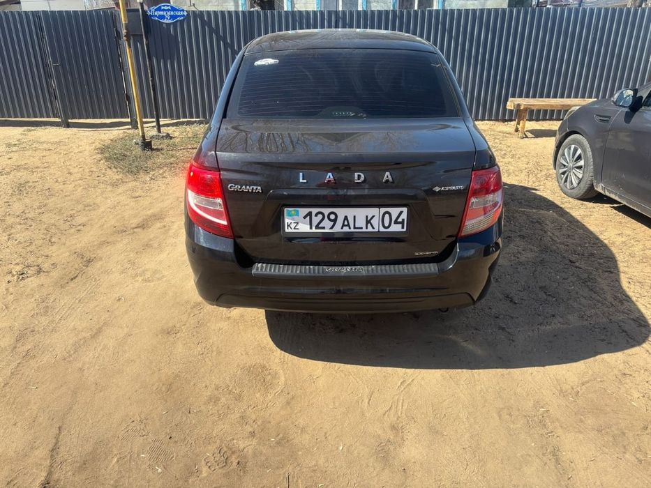 Лада Гранта 2019 года