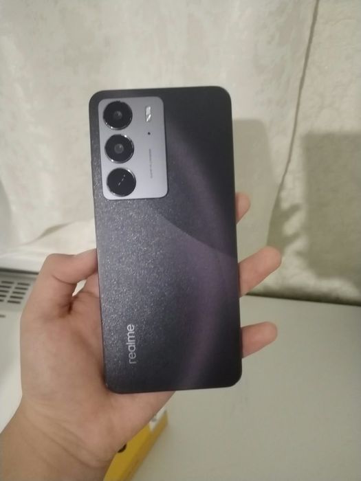 Realme C75 Продаю