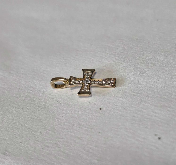 Златна висулка(кръст) 0.72гр.