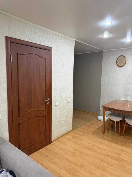 2 комнатная квартира на Ажаре