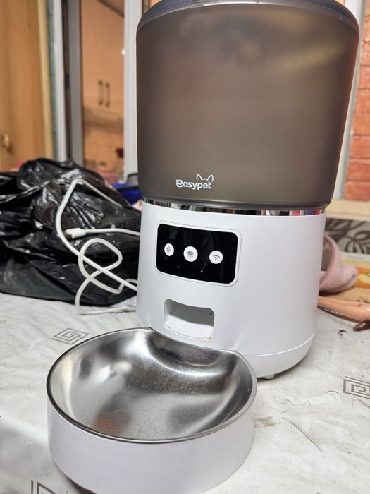 автокормушка для кошек