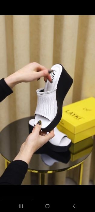 Обувь на платформе