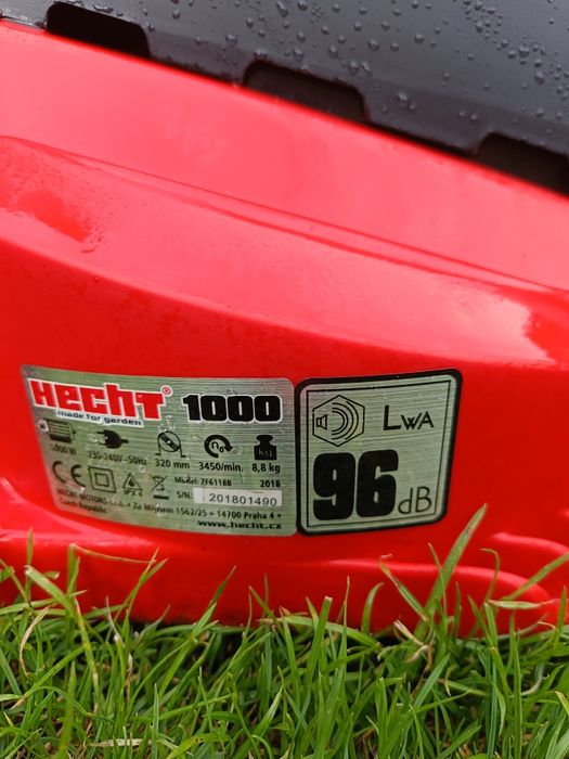 Електрическа косачка Hecht