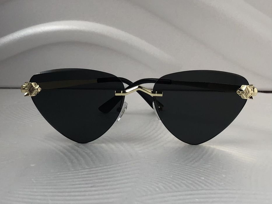 Модерни дамски слънчеви очила