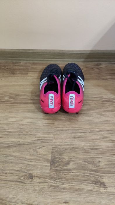 New Balance футболни бутонки 37 номер