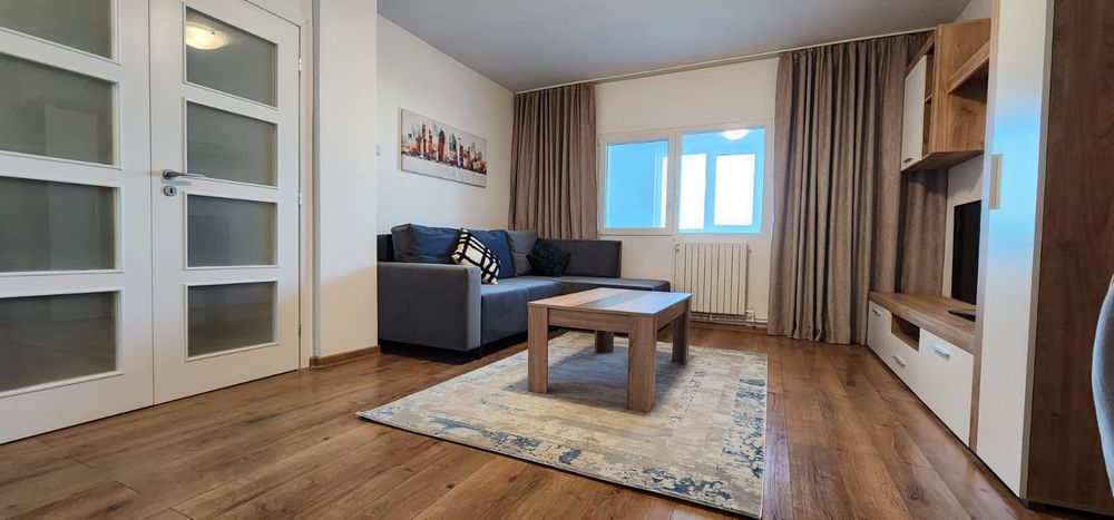 De închiriat apartament 2 camere Unirii