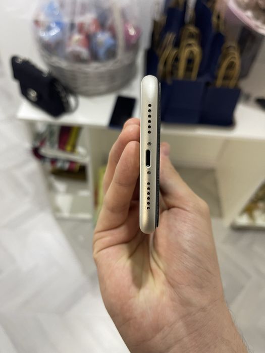 Iphone 11 64gb 66% ochilmagan