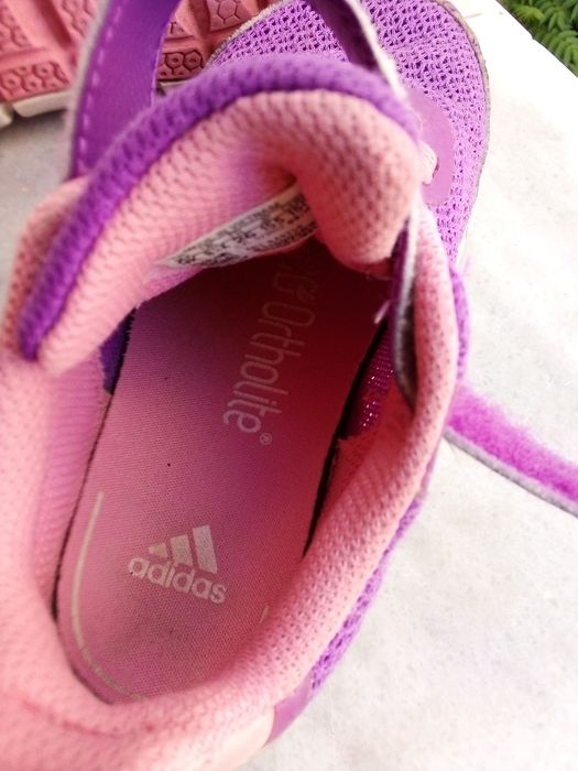 Маратонки за момиче  adidas