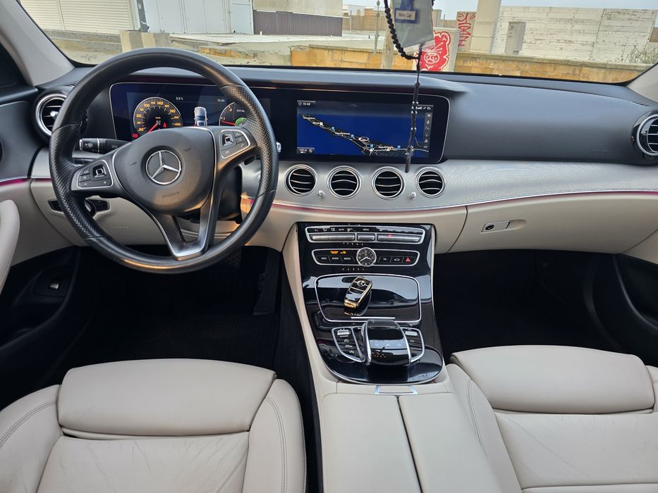 Mercedes E Class 220d