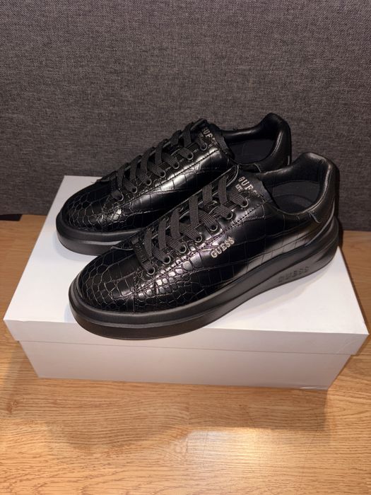 Sneakers guess noi