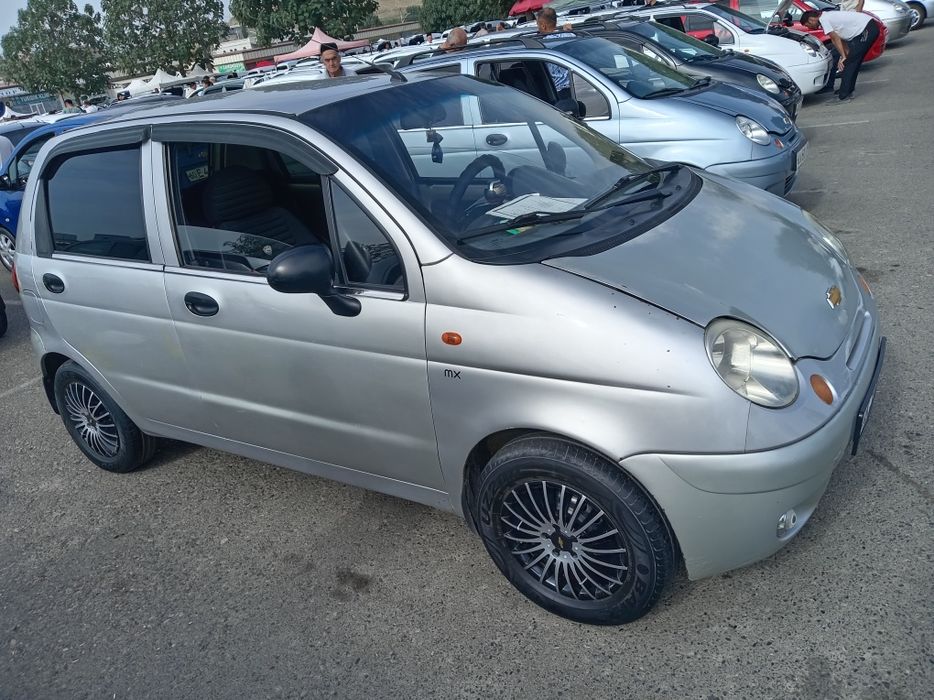 Матиз срочно сотилади йили 2010 Краскаси бир коп темирга манитори бор