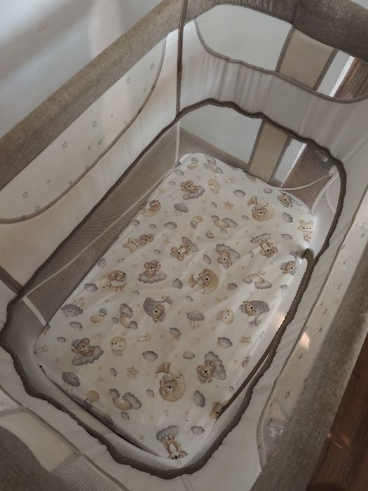 Pat bebe pliabil momi + saltea cocos+ 2 cearceafuri