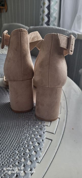 Туфли новые размер 42