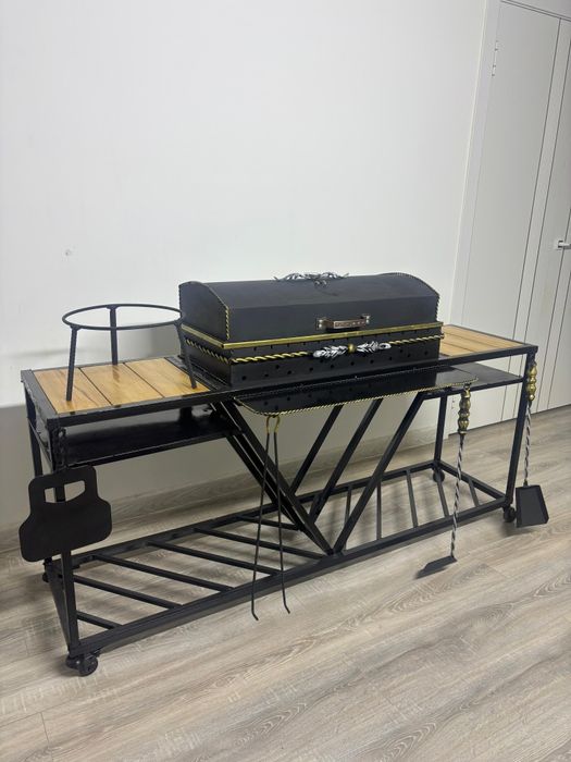 Мангал барбекю в стиле лофт