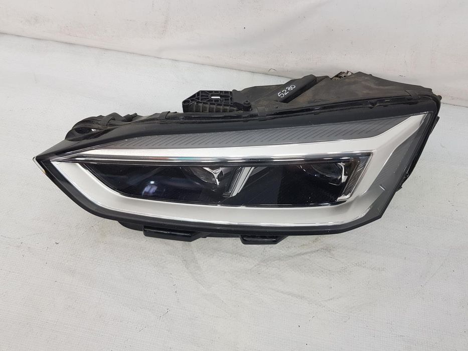 Far stanga full led Audi A5 dupa 2017