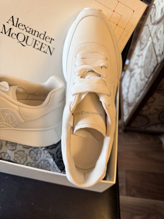 sneakers Alexander McQueen Sprint Runner din piele,43,5 au fost 600 eu