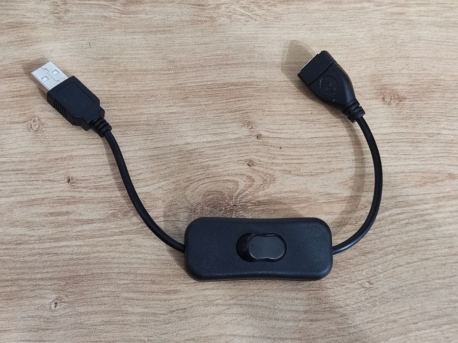 Întrerupător usb