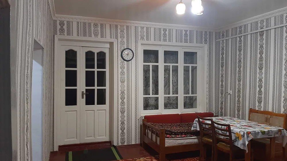 Сотилади Продаётся Дом Мирабад Рисовый 1,8 Соток 2 этажный Алтынкуль