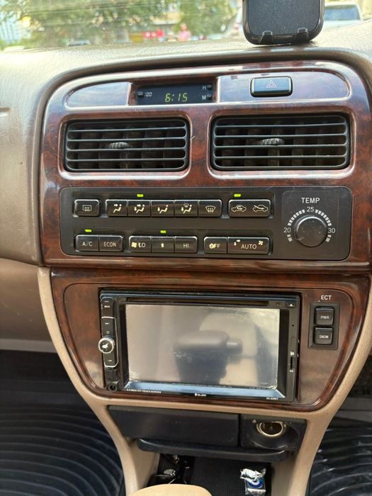 Продам Тойоту Люмир