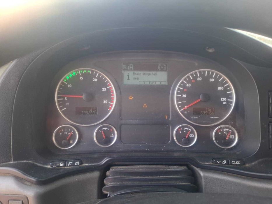 Vanzare cisterna transport furaje MAN