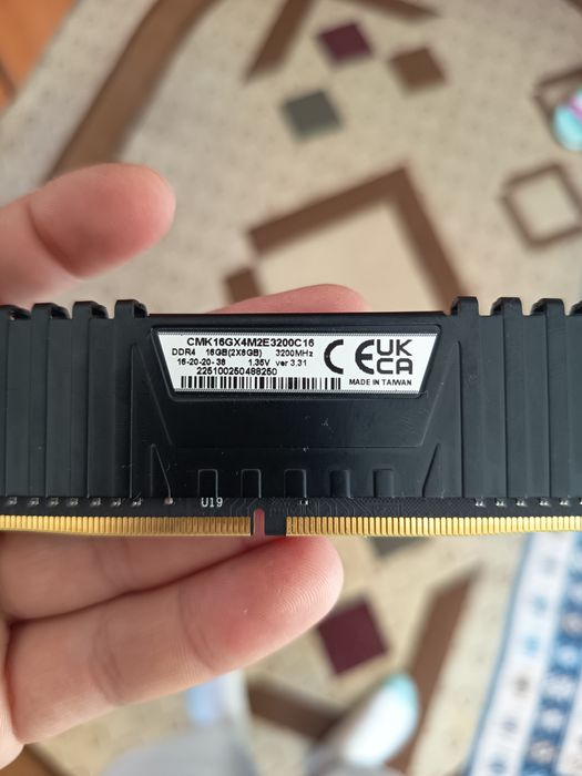 Memorii RAM Vengeance LPX DDR4 3200 MHz CI16 2x8gb
