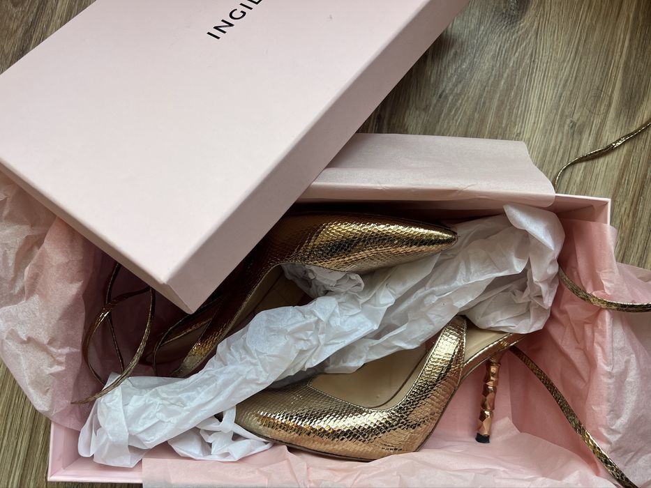 Обувки ingiliz на висок ток