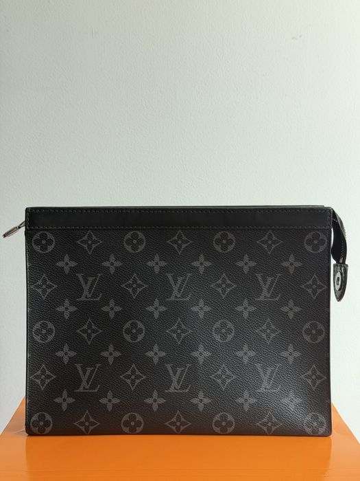 Louis Vuitton M61692 Pochette Voyage MM
