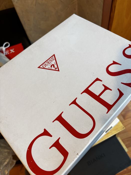 Кецове  Guess 39
