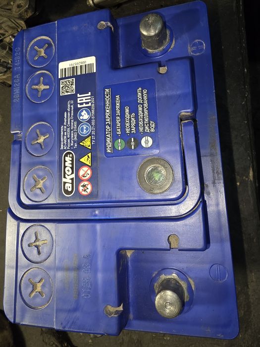 Продам аккумулятор Аком