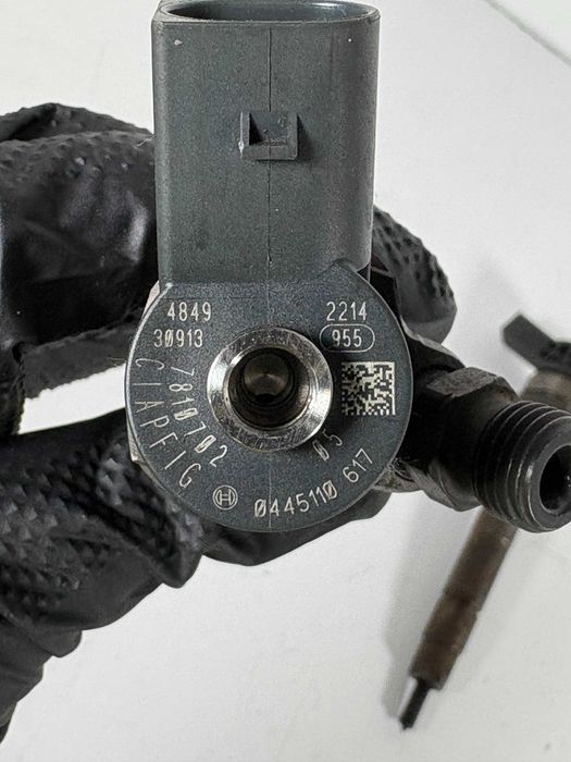 Дюза Дюзи БМВ 2.0 Дизел 184 кс Diuza Diuzi BMW 2.0 D 184 hp ОЕМ 7810702 05 ОЕМ 0445110 478