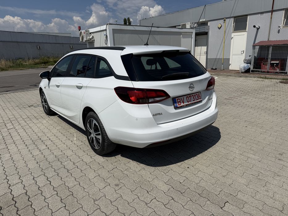OPEL Astra 2019 — imagine 5