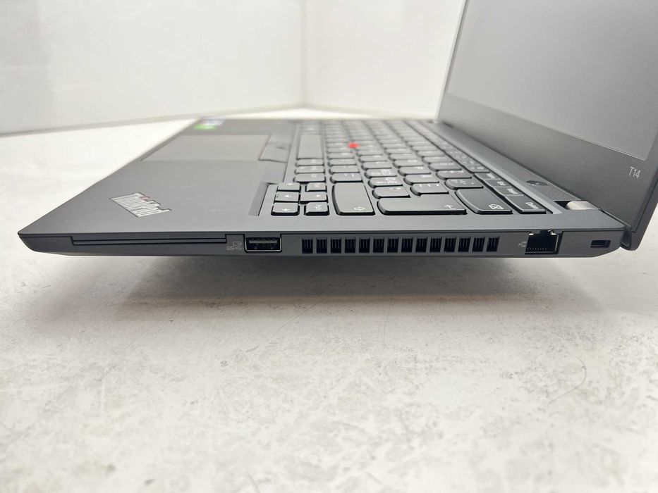 бизнес клас Lenovo ThinkPad T14 G2 14" i7-1185G7 32GB 510 клас А с Гаранция