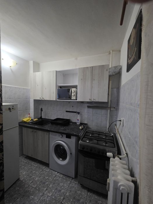 Inchiriez apartament 1 camera Podul de Piatra